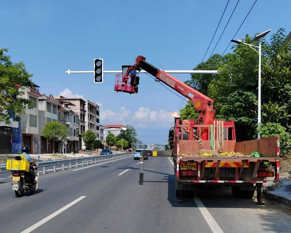 F桿紅綠燈信號桿